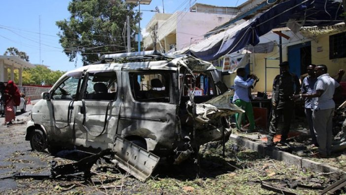Somali’de bombalı araçla saldırıda çok sayıda ölü ve yaralı var!