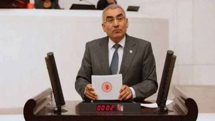İYİ Partili Milletvekili Ayhan Altıntaş istifasını geri çekti