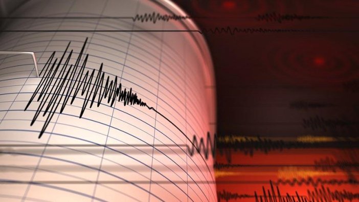 Sivas'ta korkutan deprem! Kayseri'nin ardından şiddetli sallandı