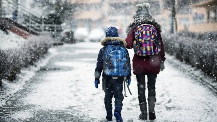 4 ilde eğitime kar engeli: Okullar tatil edildi!