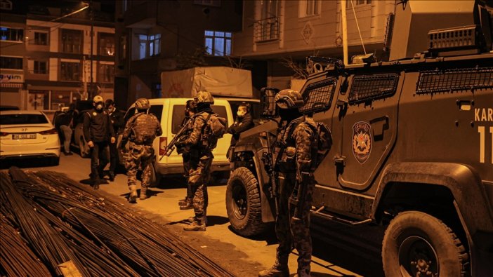 İstanbul'da terör operasyonu: 13 gözaltı