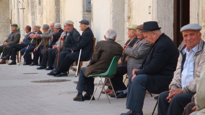 Demografik çöküş başladı: Yaşlı nüfus son beş yılda ne kadar arttı?