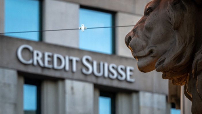 UBS'den tarihi anlaşma: Credit Suisse 2 milyar dolara satıldı