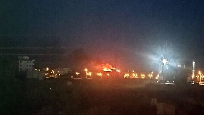 Mersin’de arazi şartları nedeniyle yangına müdahale edilemiyor