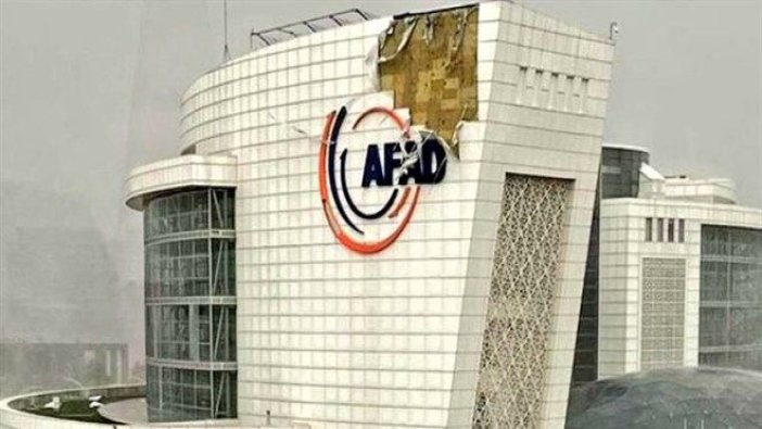 AFAD'ın Ankara merkezinde şüpheli yangın: Hangi evraklar zarar gördü?