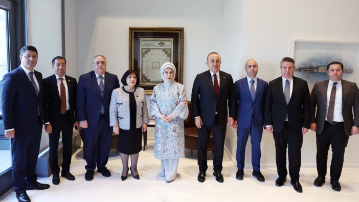 Emine Erdoğan, New York'ta Azerbaycan Milli Meclis Başkanı ile bir araya geldi
