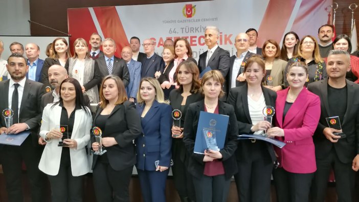 Türkiye Gazetecilik Başarı Ödülleri TGC’de sahiplerini buldu