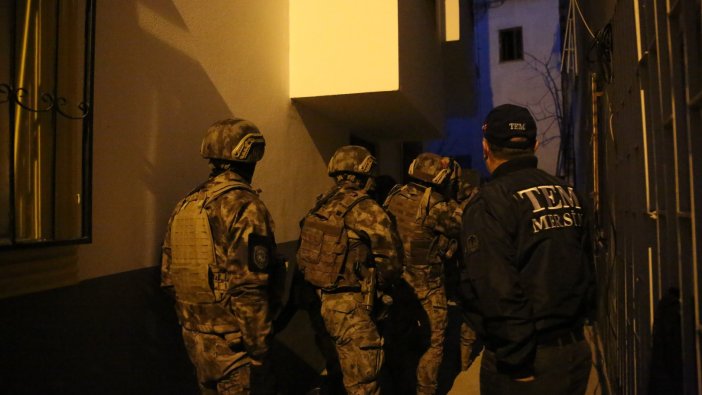 Mersin'de DEAŞ'a operasyon: 8 gözaltı