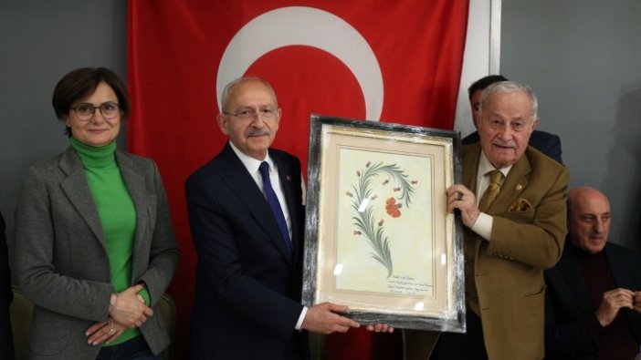 Kılıçdaroğlu, eski Adalet Bakanı İsmail Müftüoğlu ile bir araya geldi