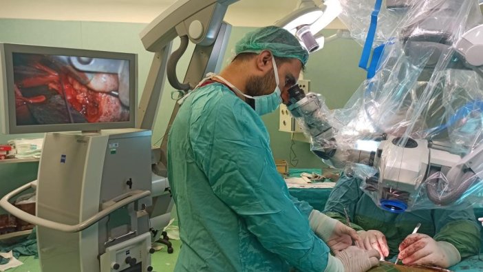 Eskişehir’de ilk yüz felci ameliyatı gerçekleştirildi