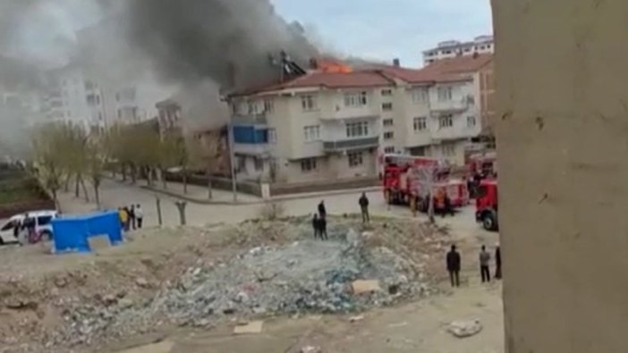 Elazığ'da korkutan yangın!