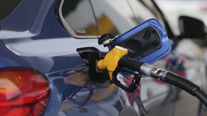 Akaryakıta büyük indirim açıklandı! İşte benzin, motorin ve LPG'nin yeni fiyatı