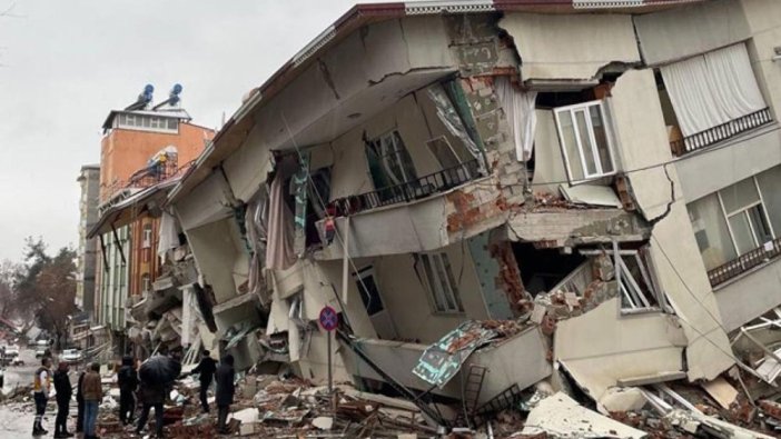 Kira yardımı alamayan depremzededen AFAD'a isyan