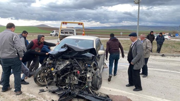 Ankara 'ölüm kavşağı'nda kaza: 7 yaralı
