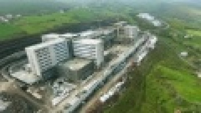 Samsun Şehir Hastanesi'nin kaba inşaatı yüzde 96'ya ulaştı.