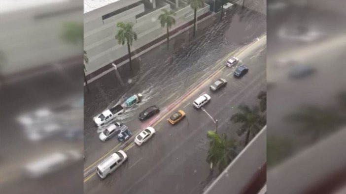 Florida’da sel felaketi! Tüm seferler iptal edildi
