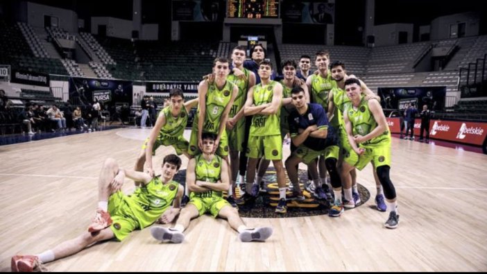 TOFAŞ, Gençler Basketbol Şampiyonlar Ligi'nde yarı finale yükseldi