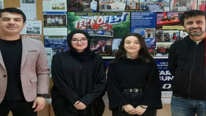 Lise öğrencileri TÜBİTAK yarışmasında Türkiye birincisi oldu