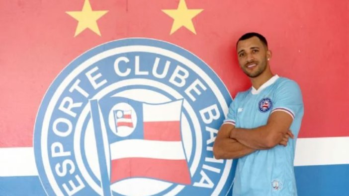 Vitor Hugo yeni formasını giydi, Trabzonspor taraftarları hüzünlendi