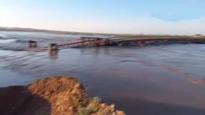 Irak'ta sel nedeniyle köprü çöktü