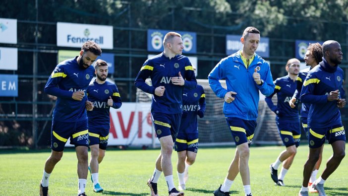 Fenerbahçe'de Başakşehir maçı hazırlıkları devam ediyor