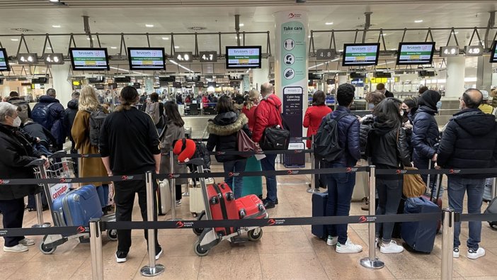 Almanya'da havalimanları çalışanlarından 48 saatlik grev
