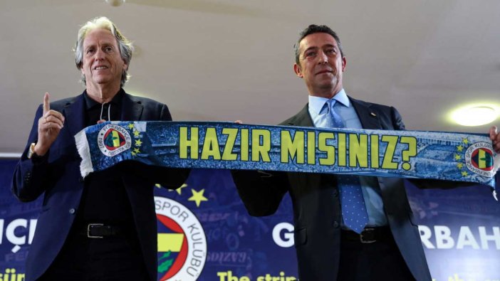 Ünlü isim canlı yayında resmen açıkladı: Fenerbahçe'nin satın alacağı pilot takım belli oldu