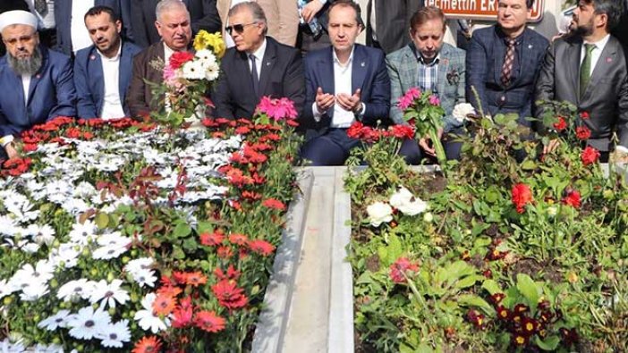 Fatih Erbakan 23 Nisan'da kimin kabrini ziyaret etti