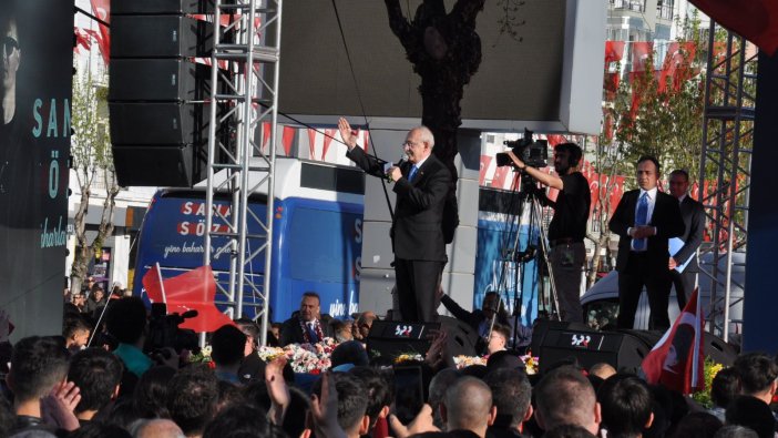 Kılıçdaroğlu, Uşak’ta binlerce kişilik kalabalığa seslendi: ''Kul hakkı yemeyeceğim!''
