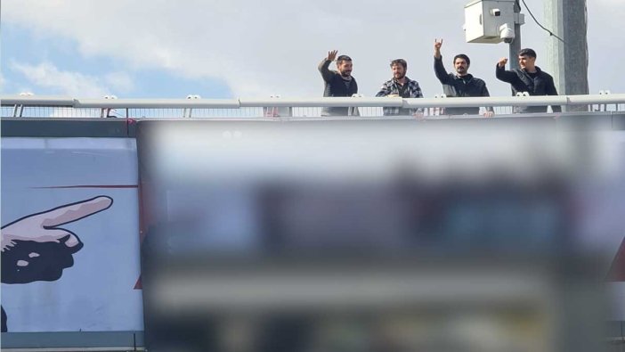 Ankara’da köprüye asılan pankart viral oldu: 3 ismi yan yana gören bir daha baktı