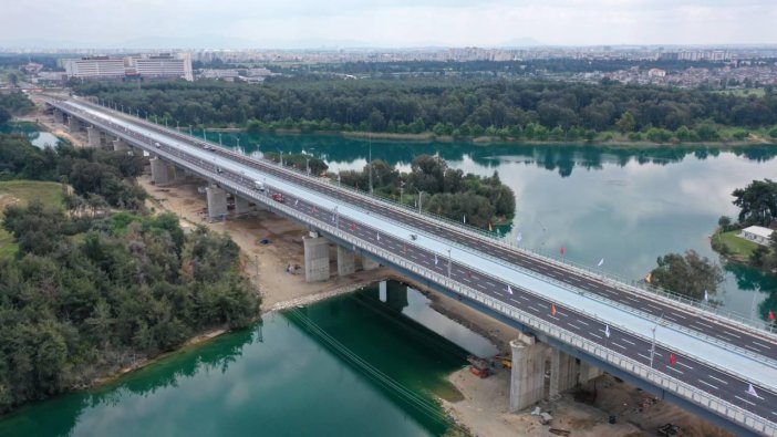 Adana 15 Temmuz Şehitler Köprüsü bugün açılıyor: 4 trafik yolu bir arada!
