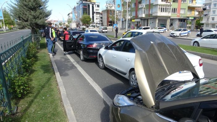 Malatya'da zincirleme kaza: Trafik kilitlendi