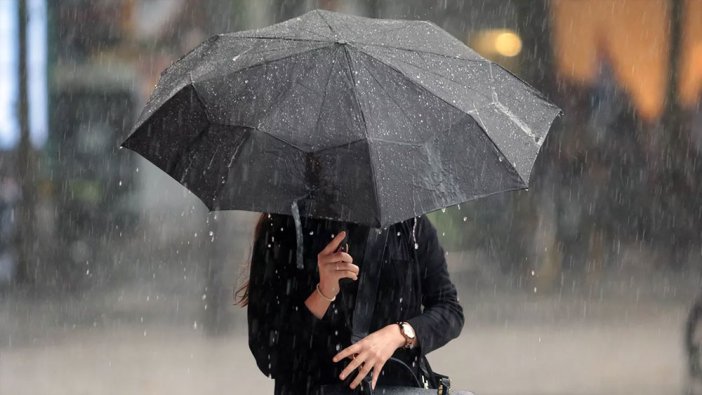 Meteoroloji uyardı! Güneşli havaya aldanmayın: İstanbul dahil o illere sağanak yağış geliyor