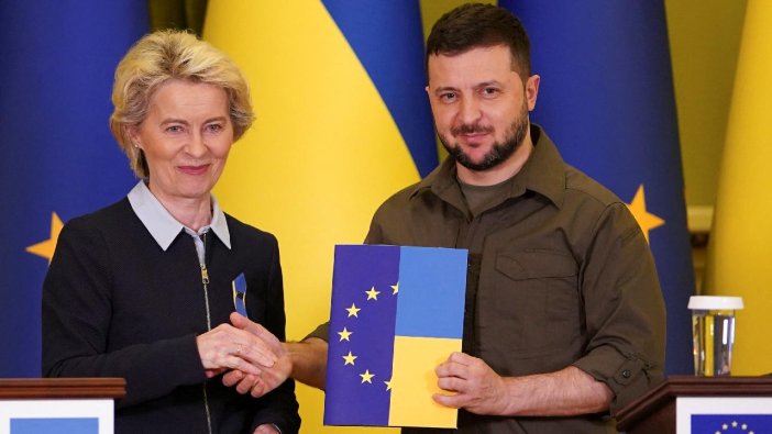 AB'den Ukrayna'ya mühimmat desteği için 1 milyar avroluk yardım tedbiri