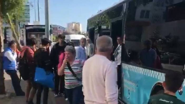 Halk otobüsü şoförü yolculara kızıp aracı terk etti!