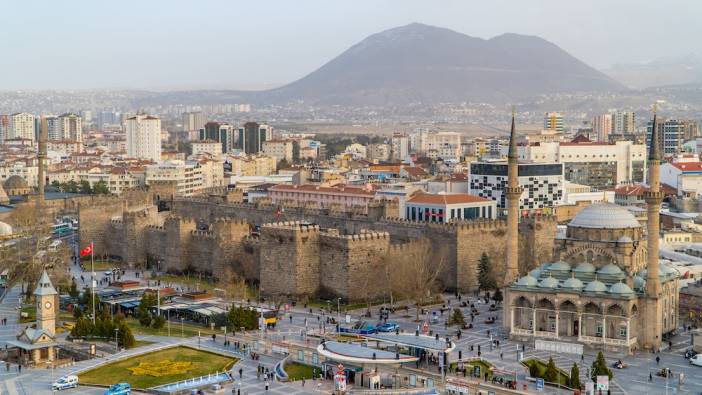 Deprem bölgesindeki konut satışlarında ilk sırada neresi var?