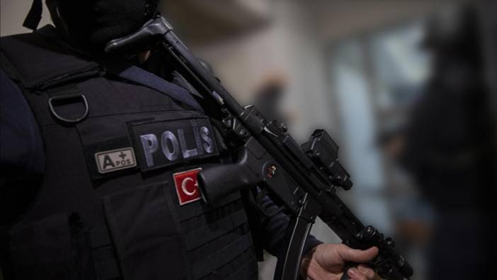 Düzce'de uyuşturucu operasyonlarında yakalanan 2 zanlı tutuklandı