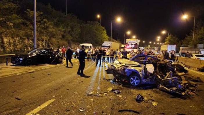 Adana'da zincirleme trafik kazası: 7 ölü, 7 yaralı
