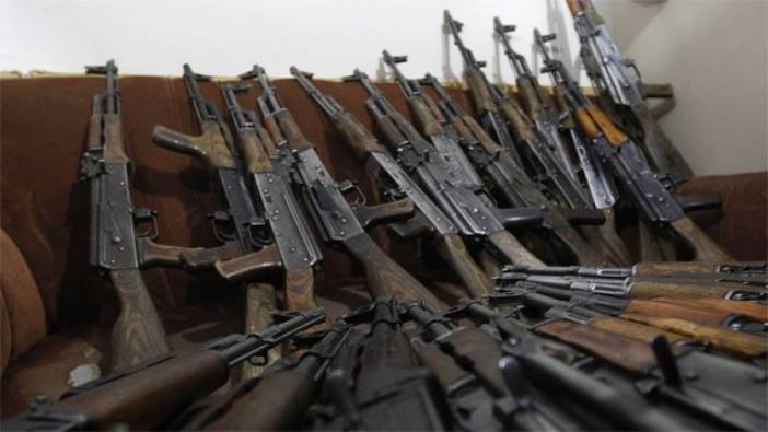 Rusya, "Güney Afrika'dan silah satın aldığı" iddiasını yalanladı