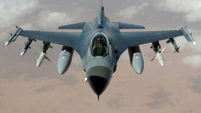 Biden'dan Ukraynalı pilotlara F-16 eğitimi verilmesine onay