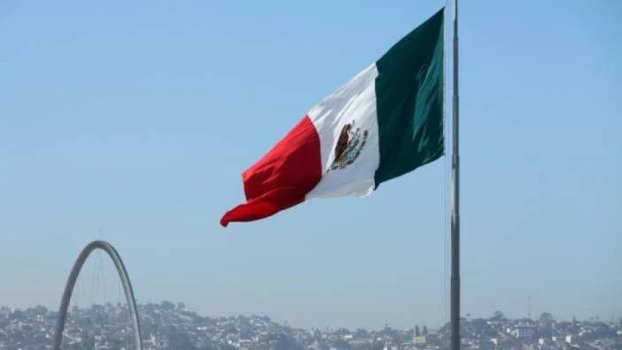 Meksika'da silahlı saldırı! 10 kişi yaşamını yitirdi!