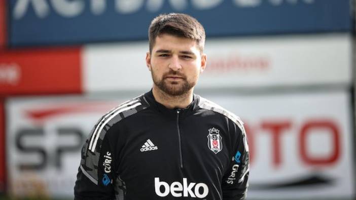 Beşiktaş kalecisi Ersin Destanoğlu ameliyat edildi
