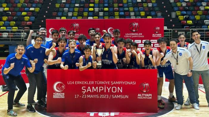 Anadolu Efes U14 Takımı namağlup Türkiye şampiyonu oldu