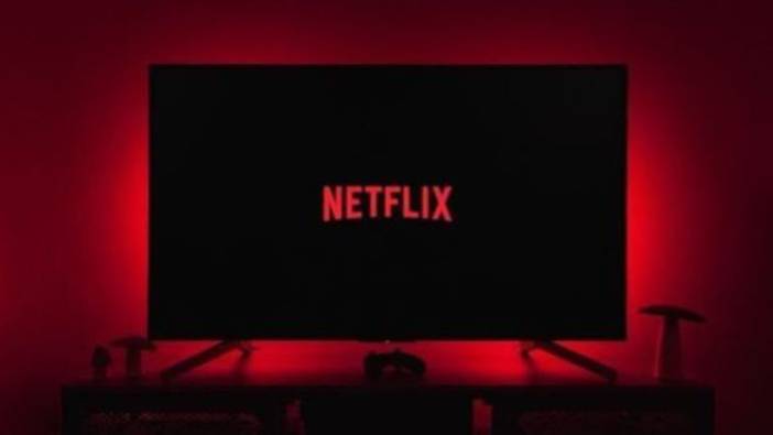 Netflix hesap paylaşımı için ücret almaya başlayacak