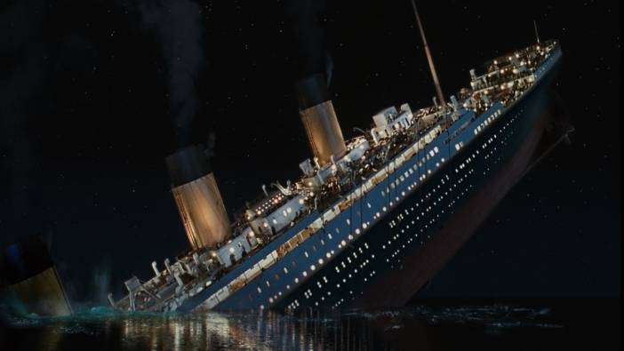 Titanik'te bulunan altın kolyenin sahibi yapay zekayla aranacak