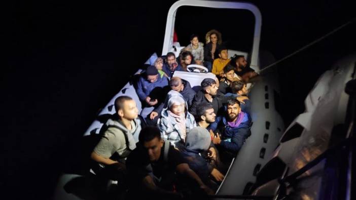 Datça'da 20 göçmen kurtarıldı