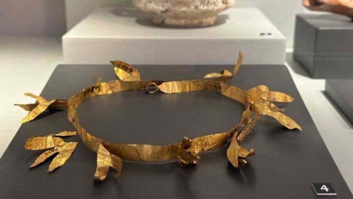 Roma Valisi'nin 2 bin yıllık altın tacı İznik Müzesi'nde sergileniyor