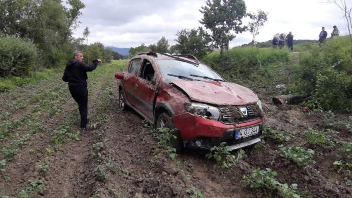 Bolu'da otomobil patates tarlasına uçtu: 2 yaralı