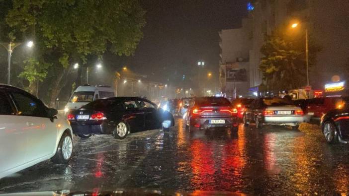 Sinop'ta eğitime yağmur engeli
