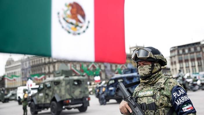 Meksika Devlet Başkanı kabul etti: Ordu 5 kişiyi infaz etti